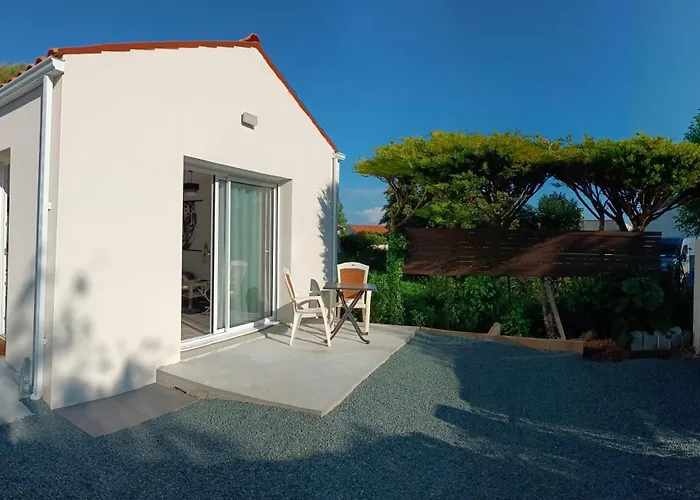 Maisonnette Independante * Montroy